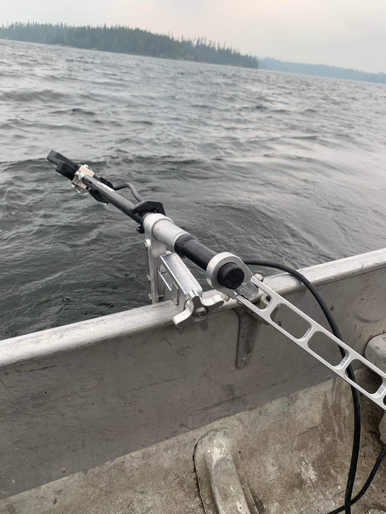 Jaws 6100 Gunwale Clamp for ArcLab Transducer Pole – ArcLab